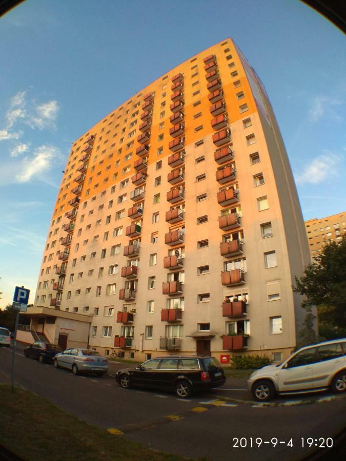 2020 Zwyciestwa 18 - Mieszkanie / Kawalerka / Apartment Poznan